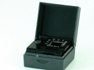 Linen Tester with LED & Focus